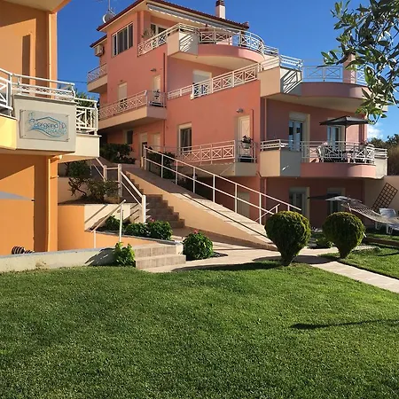 Daire Gorgona Di Thassos Limenaria (Thasos)