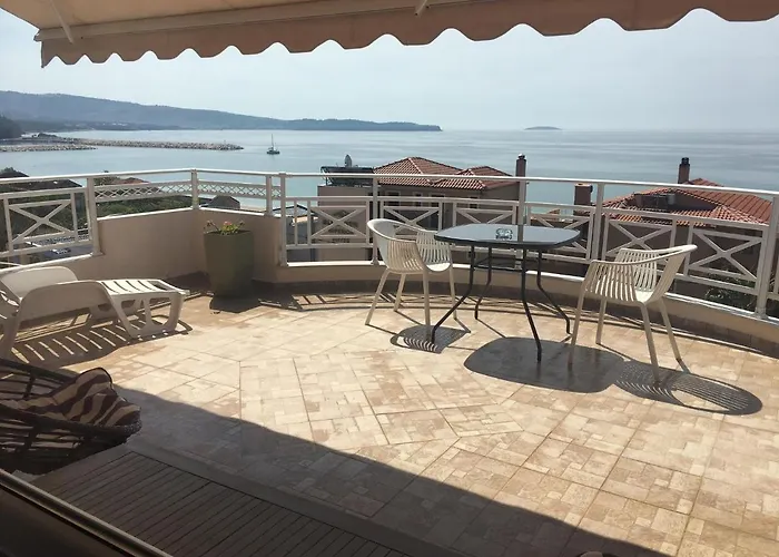 Gorgona Di Thassos * לימנריה