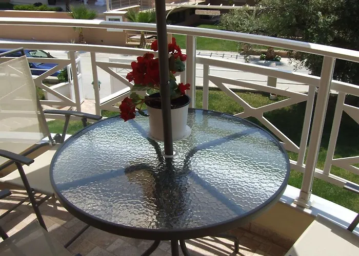 Gorgona Di Thassos アパート