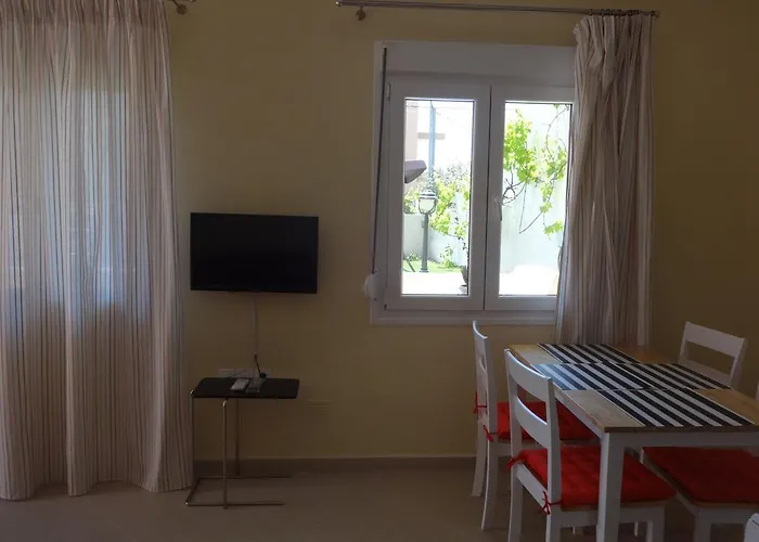 Gorgona Di Thassos アパート